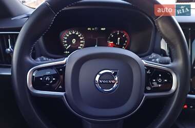 Універсал Volvo V60 2019 в 