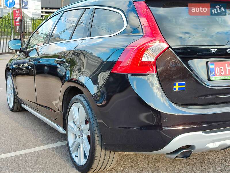 Универсал Volvo V60 2011 в Киеве