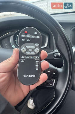Универсал Volvo V60 2014 в 
