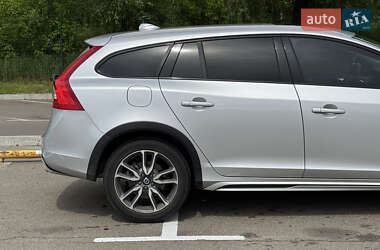 Універсал Volvo V60 2018 в 