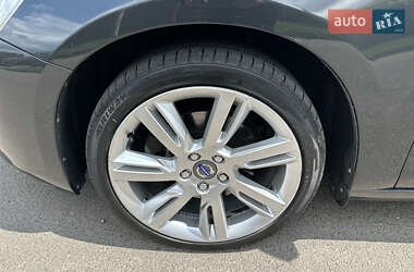 Универсал Volvo V60 2012 в 