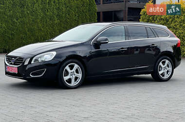 Универсал Volvo V60 2013 в 