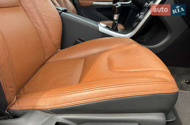 Универсал Volvo V60 2013 в 