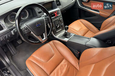 Универсал Volvo V60 2013 в 