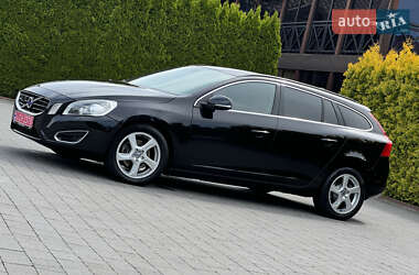 Универсал Volvo V60 2013 в 