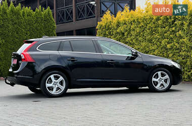 Универсал Volvo V60 2013 в 