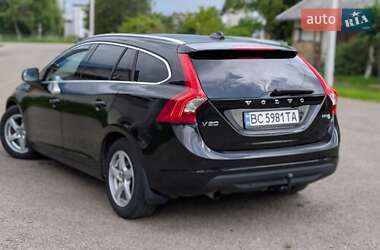 Универсал Volvo V60 2011 в 