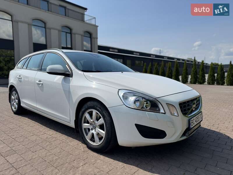 Універсал Volvo V60 2012 в 