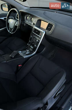 Універсал Volvo V60 2011 в 