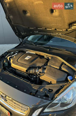 Універсал Volvo V60 2011 в 
