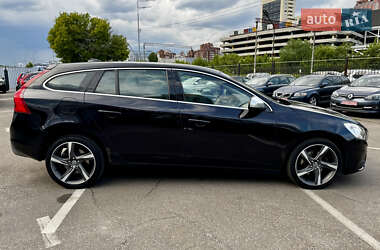 Універсал Volvo V60 2012 в 