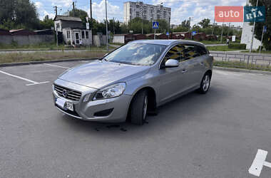 Универсал Volvo V60 2011 в Киеве