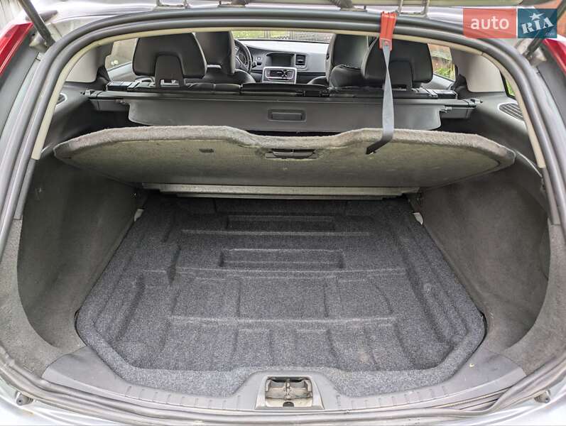 Універсал Volvo V60 2011 в Львові