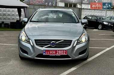 Универсал Volvo V60 2011 в 