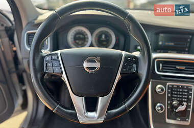 Универсал Volvo V60 2011 в 
