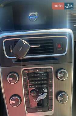 Універсал Volvo V60 2011 в 
