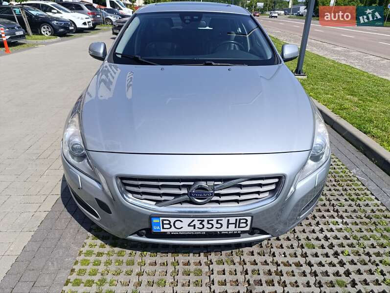Универсал Volvo V60 2011 в Львове фото 4 Универсал Volvo V60 2011 в Львове