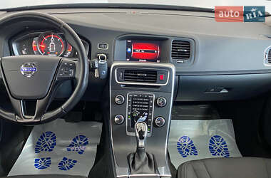 Универсал Volvo V60 2018 в 