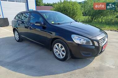 Універсал Volvo V60 2012 в 