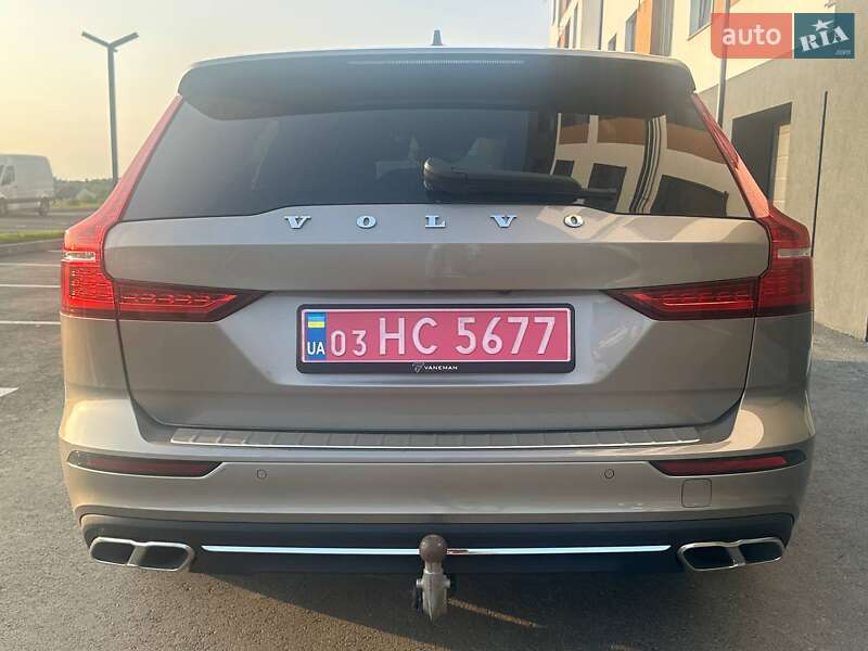 Универсал Volvo V60 2021 в Ровно