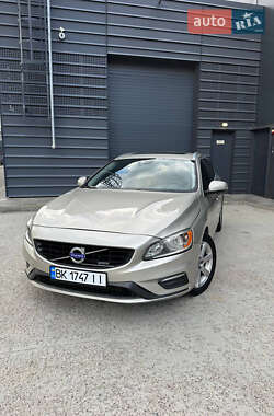 Універсал Volvo V60 2016 в Києві