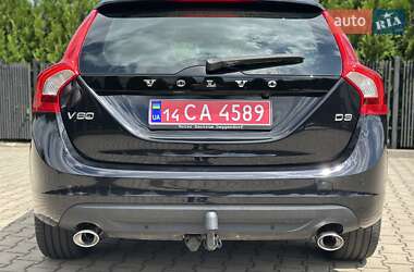 Универсал Volvo V60 2012 в 