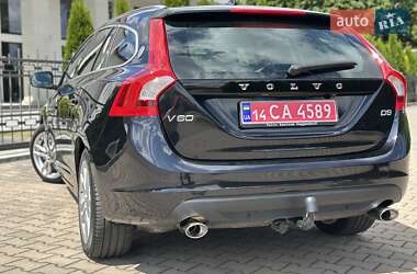 Универсал Volvo V60 2012 в 