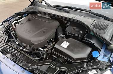 Универсал Volvo V60 2015 в 