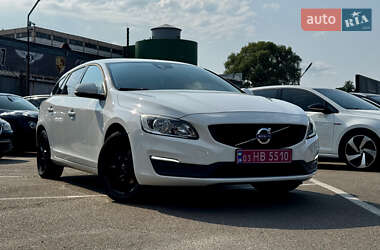 Универсал Volvo V60 2016 в 
