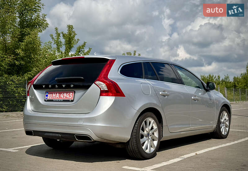 Универсал Volvo V60 2014 в Ровно