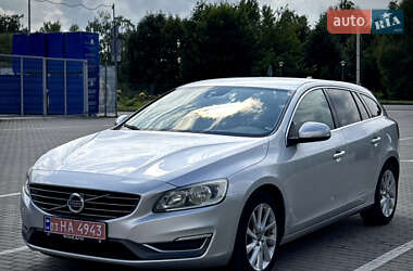 Универсал Volvo V60 2014 в 