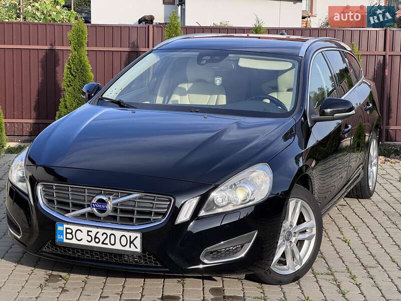 Универсал Volvo V60 2010 в Стрые