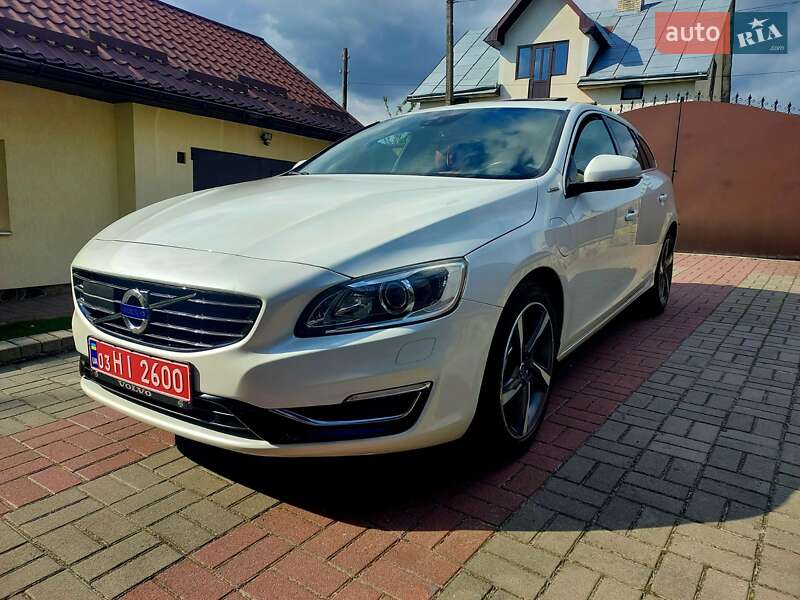 Універсал Volvo V60 2014 в Бродах