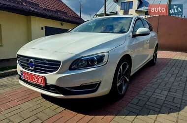 Универсал Volvo V60 2014 в 