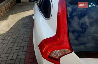 Универсал Volvo V60 2014 в 