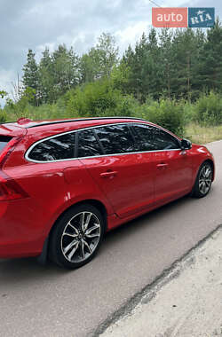 Универсал Volvo V60 2013 в 