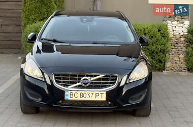 Универсал Volvo V60 2010 в 