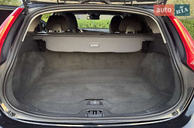 Универсал Volvo V60 2010 в 