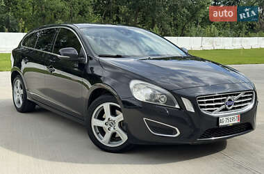 Универсал Volvo V60 2012 в 