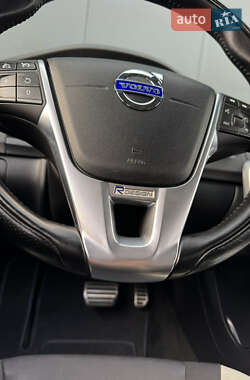 Универсал Volvo V60 2011 в 