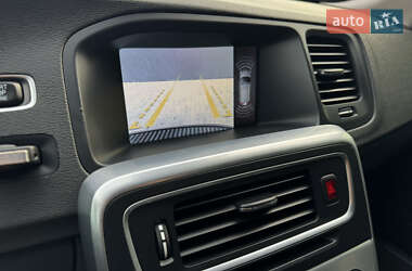 Универсал Volvo V60 2011 в 