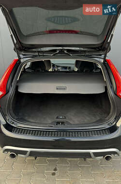 Универсал Volvo V60 2011 в 