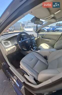 Універсал Volvo V60 2014 в 