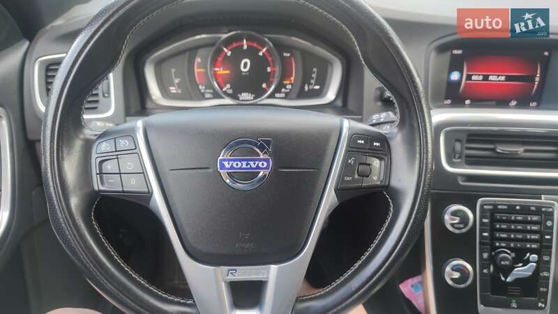 Универсал Volvo V60 2018 в Львове