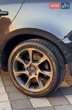 Универсал Volvo V60 2014 в 