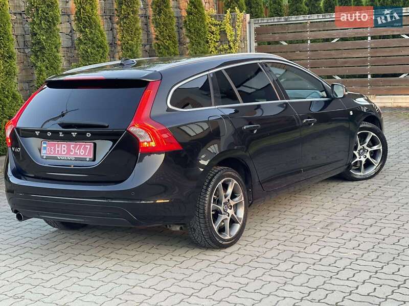 Универсал Volvo V60 2014 в Звягеле