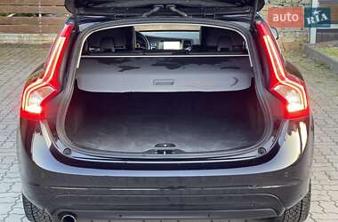Универсал Volvo V60 2014 в 