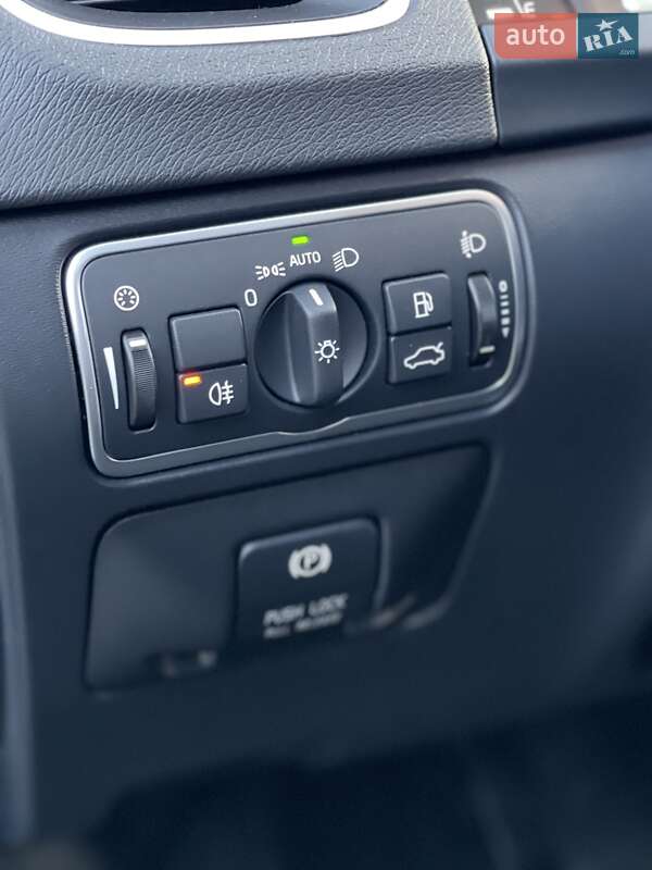 Универсал Volvo V60 2014 в Звягеле