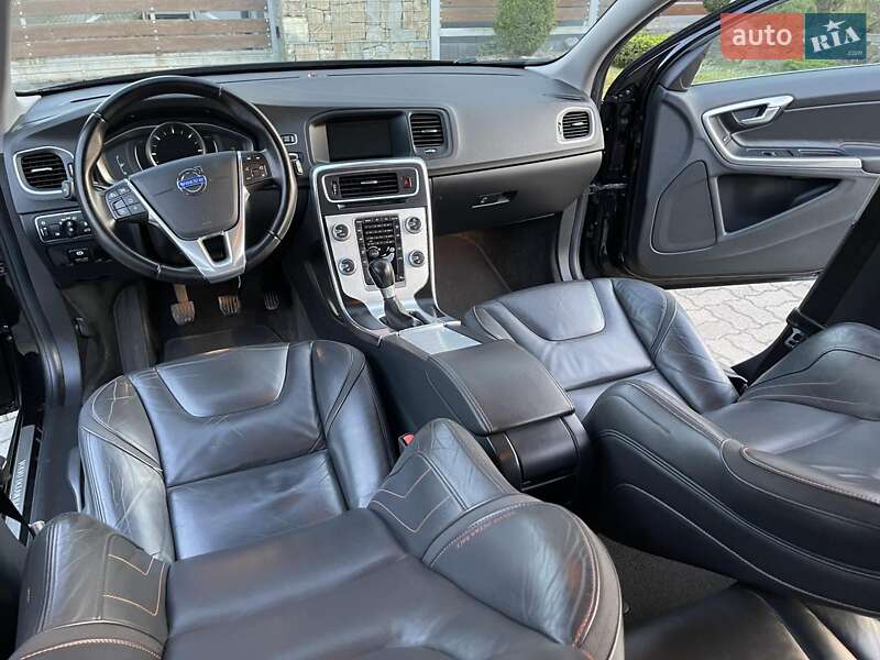 Универсал Volvo V60 2014 в Звягеле