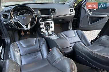 Универсал Volvo V60 2014 в 